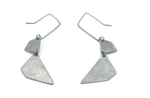 Geometrische geoxideerde zilveren oorbellen | Handgemaakt & Fairtrade