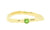 Handgemaakte en fairtrade organische geelgouden ring met groene tsavoriet