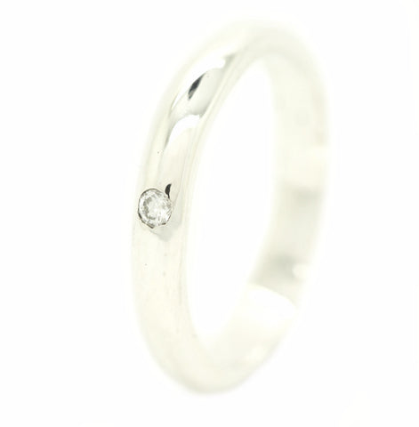 Handgemaakte fairtrade zilveren ring met diamant