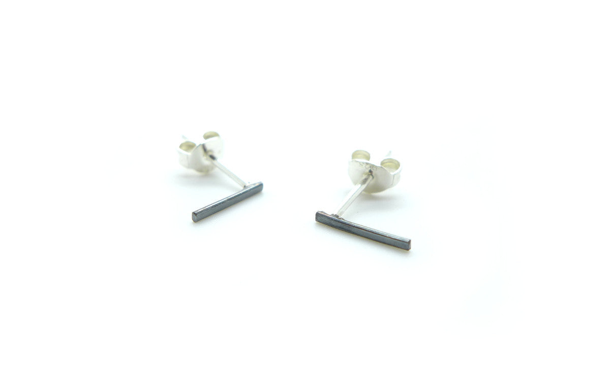 Minimalistische zilveren handgemaakte en fairtrade oorbellen